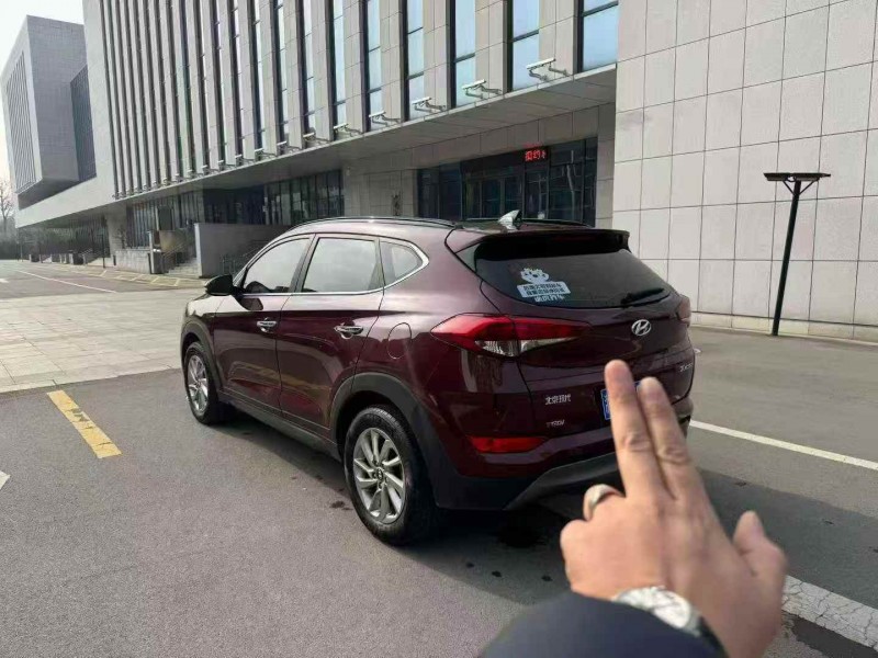 淄博17年现代途胜6