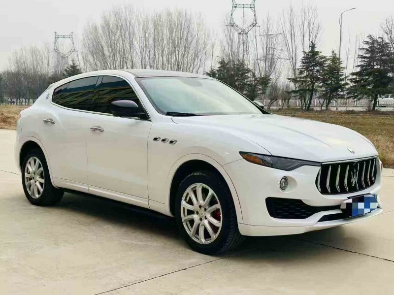 枣庄18年玛莎拉蒂Levante3