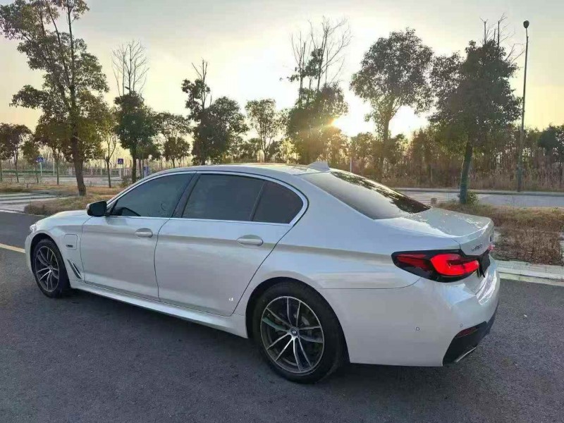 徐州22年宝马5系8