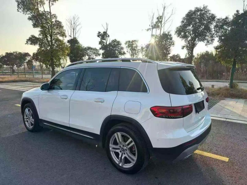 淮安21年奔驰GLB8