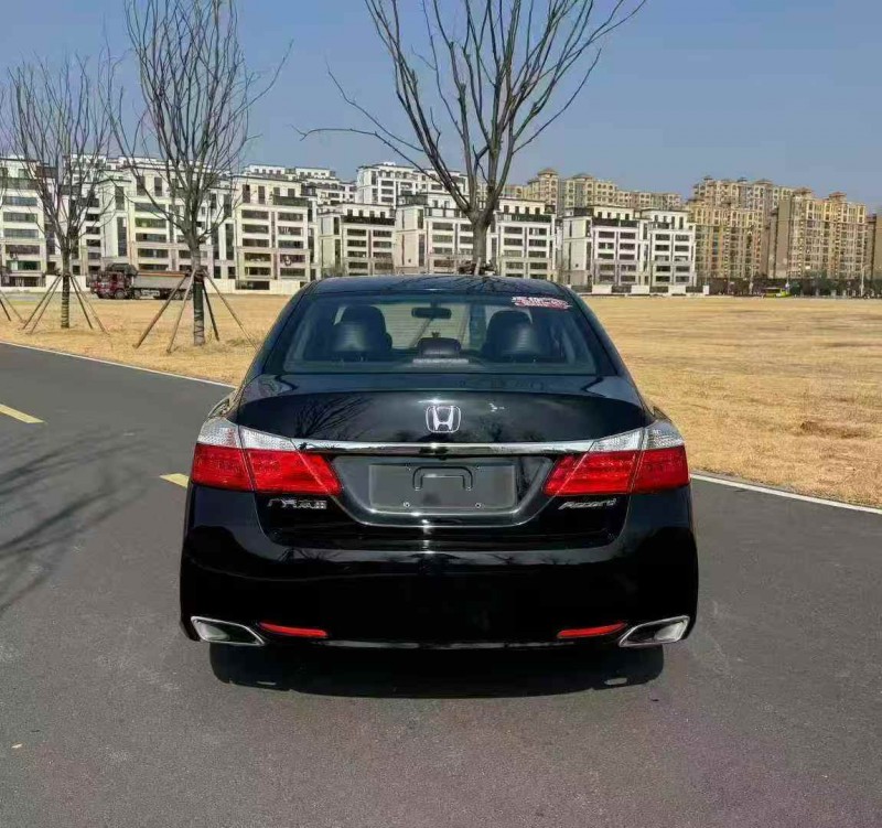 徐州16年本田雅阁9