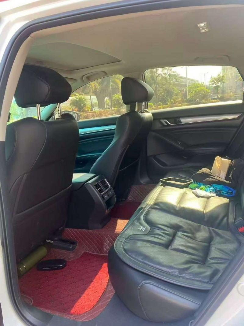 漳州22年本田雅阁6