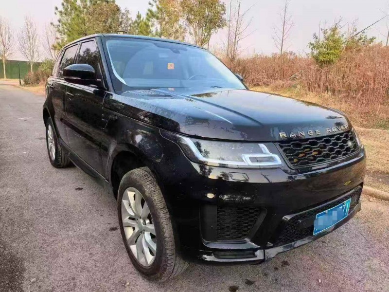 武汉16年路虎揽胜运动2