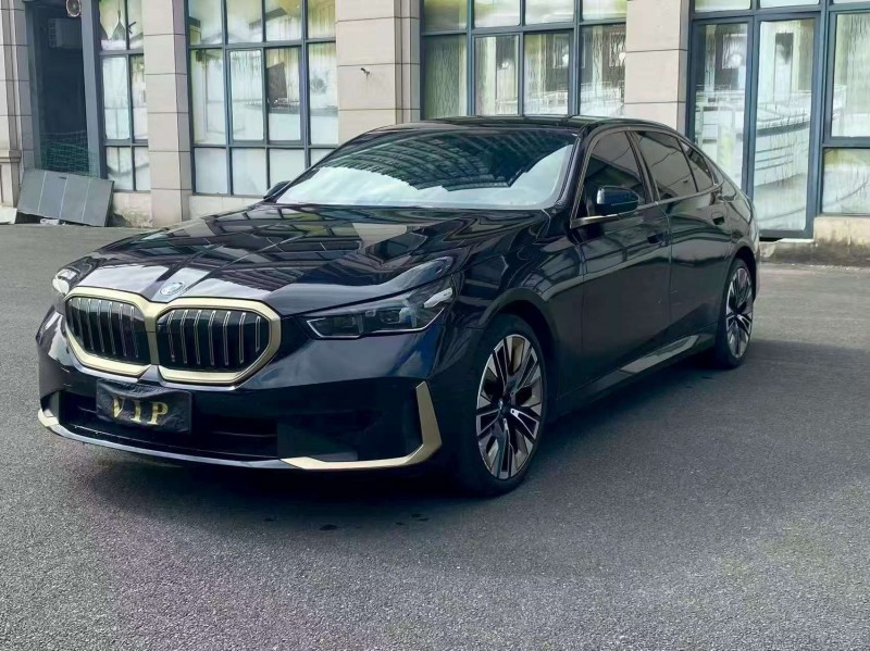 漳州24年宝马5系3