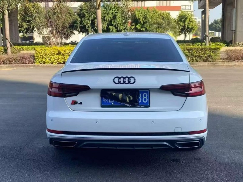 漳州19年奥迪A4L9