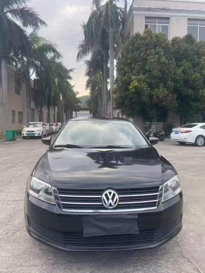 漳州17年大众朗逸1