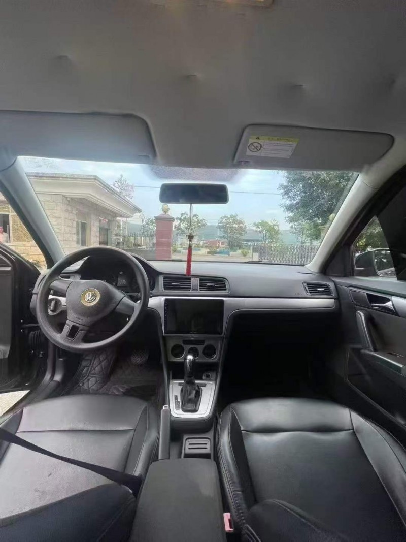 漳州17年大众朗逸5