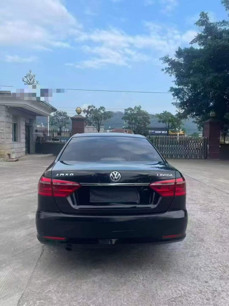 漳州17年大众朗逸9