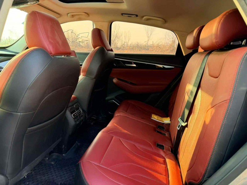 邯郸20年长安汽车CS855