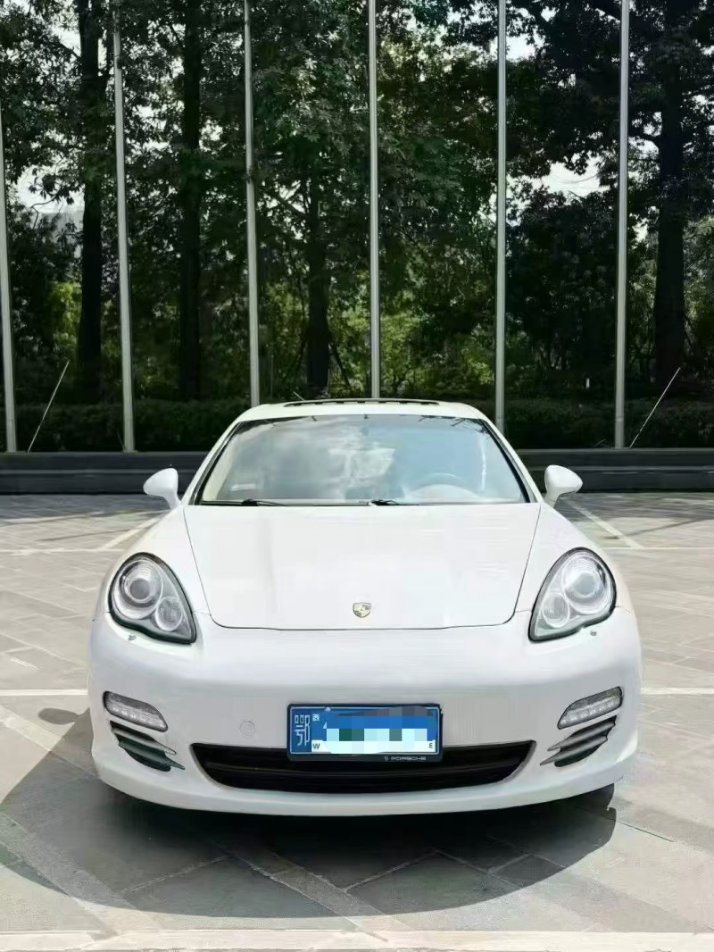 珠海11年保时捷帕拉梅拉1