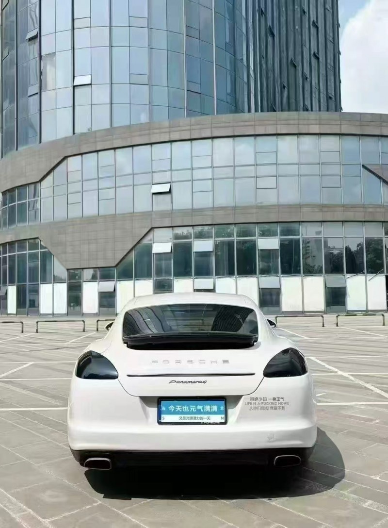 珠海11年保时捷帕拉梅拉9