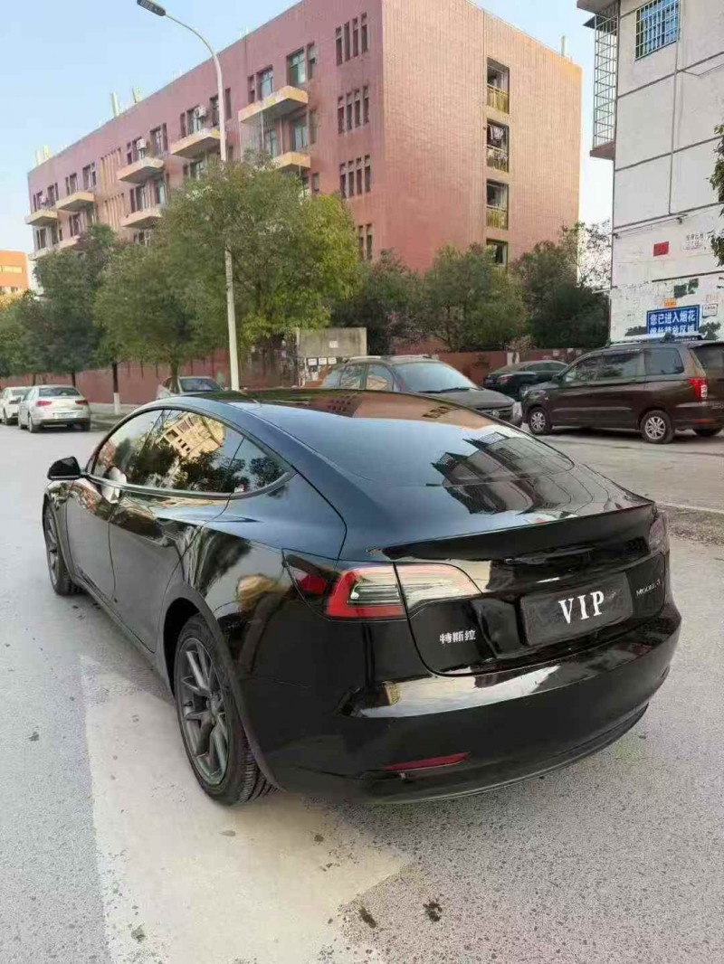 淮安21年特斯拉MODEL 38