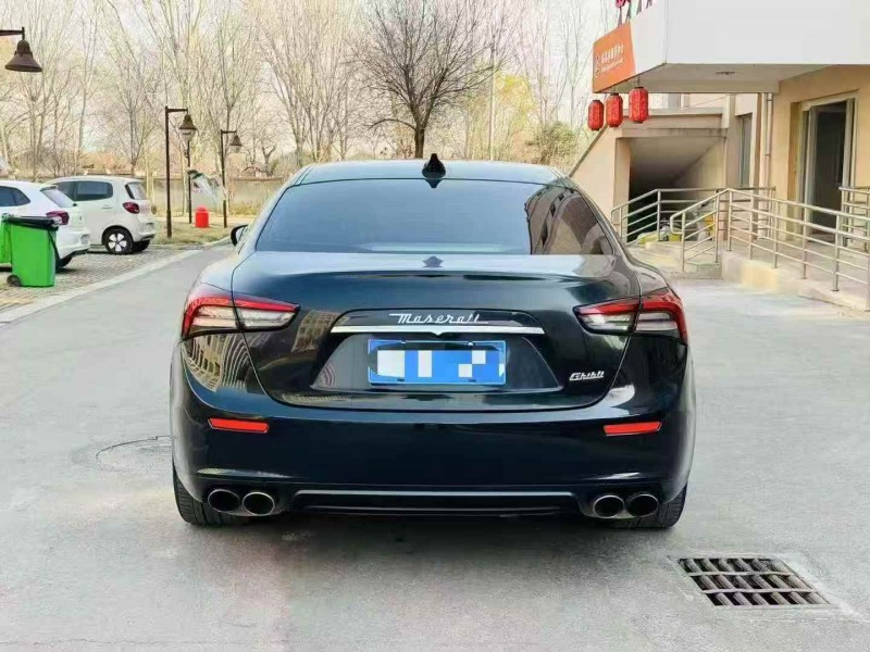 济宁17年玛莎拉蒂Ghibli9