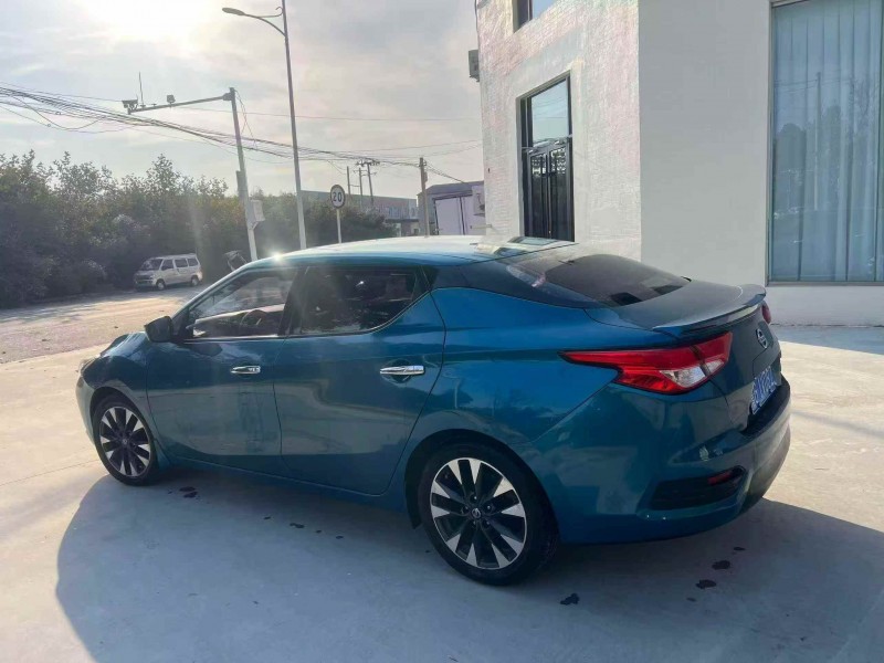 枣庄18年日产蓝鸟8