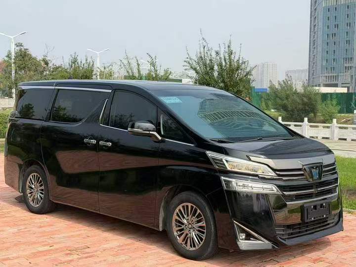 宜昌23年丰田威尔法2