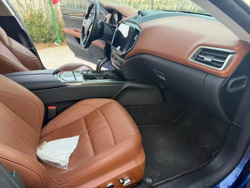 徐州21年玛莎拉蒂Ghibli5