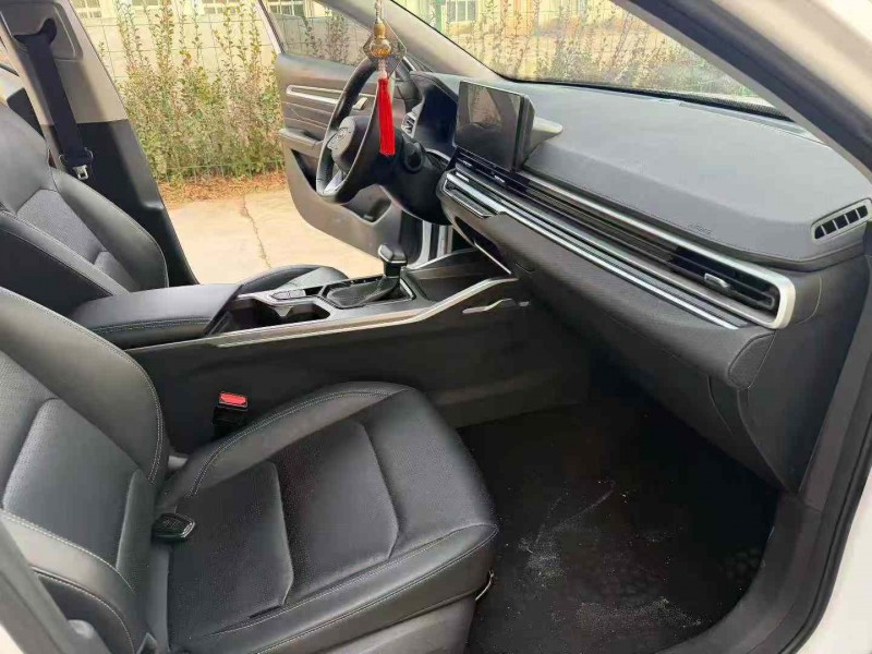 徐州22年吉利帝豪5