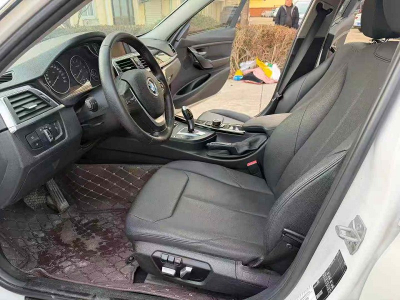 徐州17年宝马3系4