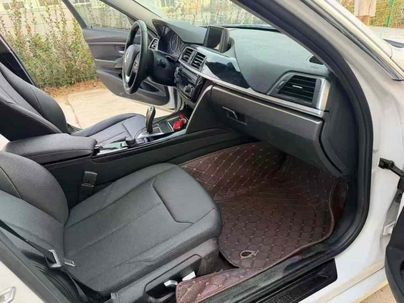 徐州17年宝马3系5