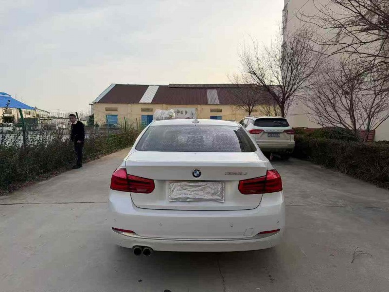 徐州17年宝马3系9