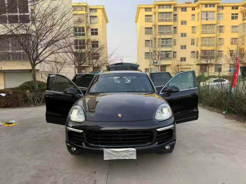 徐州17年保时捷卡宴7