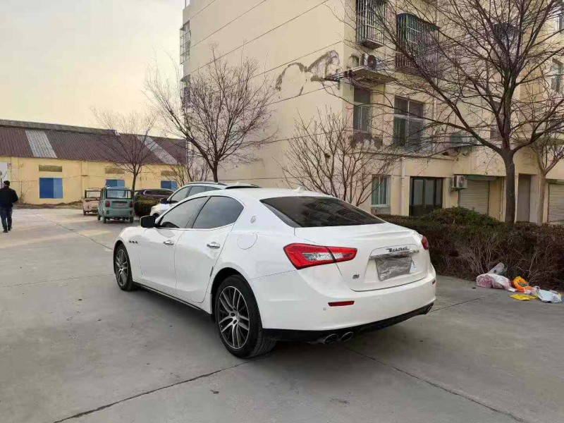 徐州14年玛莎拉蒂Ghibli3