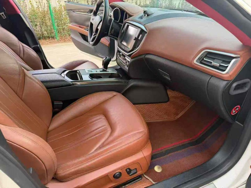 徐州14年玛莎拉蒂Ghibli4