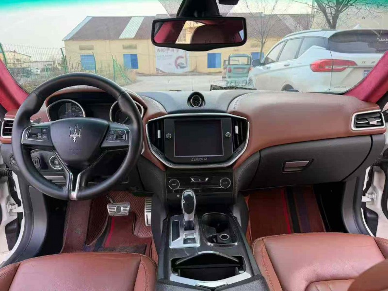 徐州14年玛莎拉蒂Ghibli6