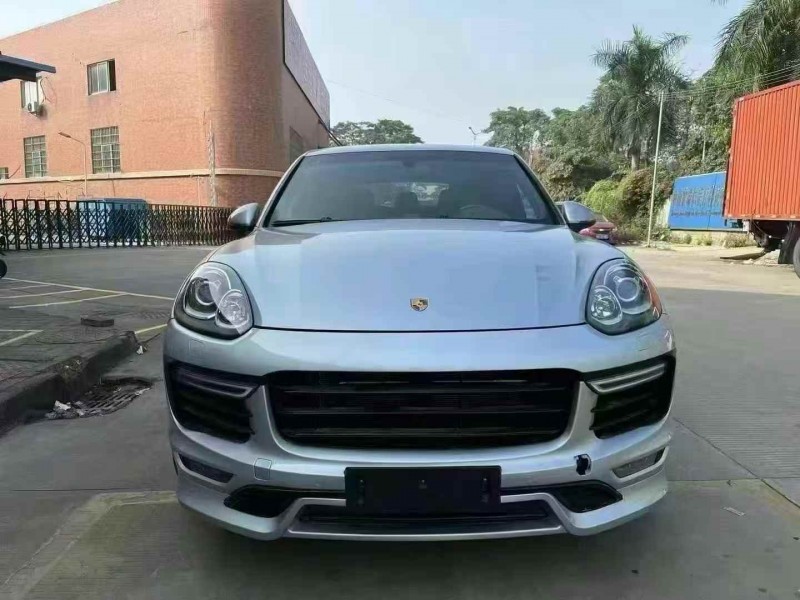 珠海18年保时捷卡宴1