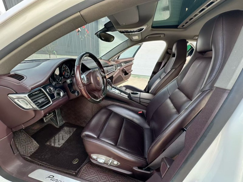 徐州15年保时捷帕拉梅拉9