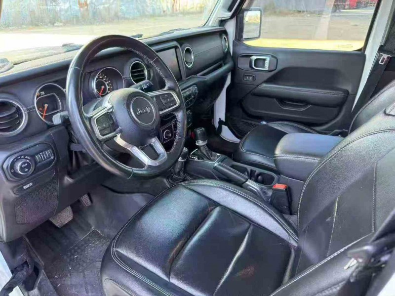 昭通22年Jeep牧马人6