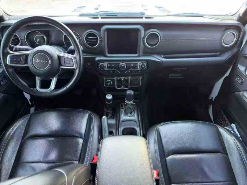 昭通22年Jeep牧马人7