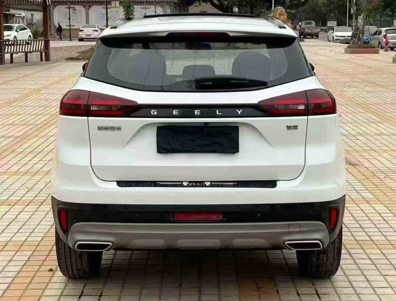 佛山21年吉利博越9