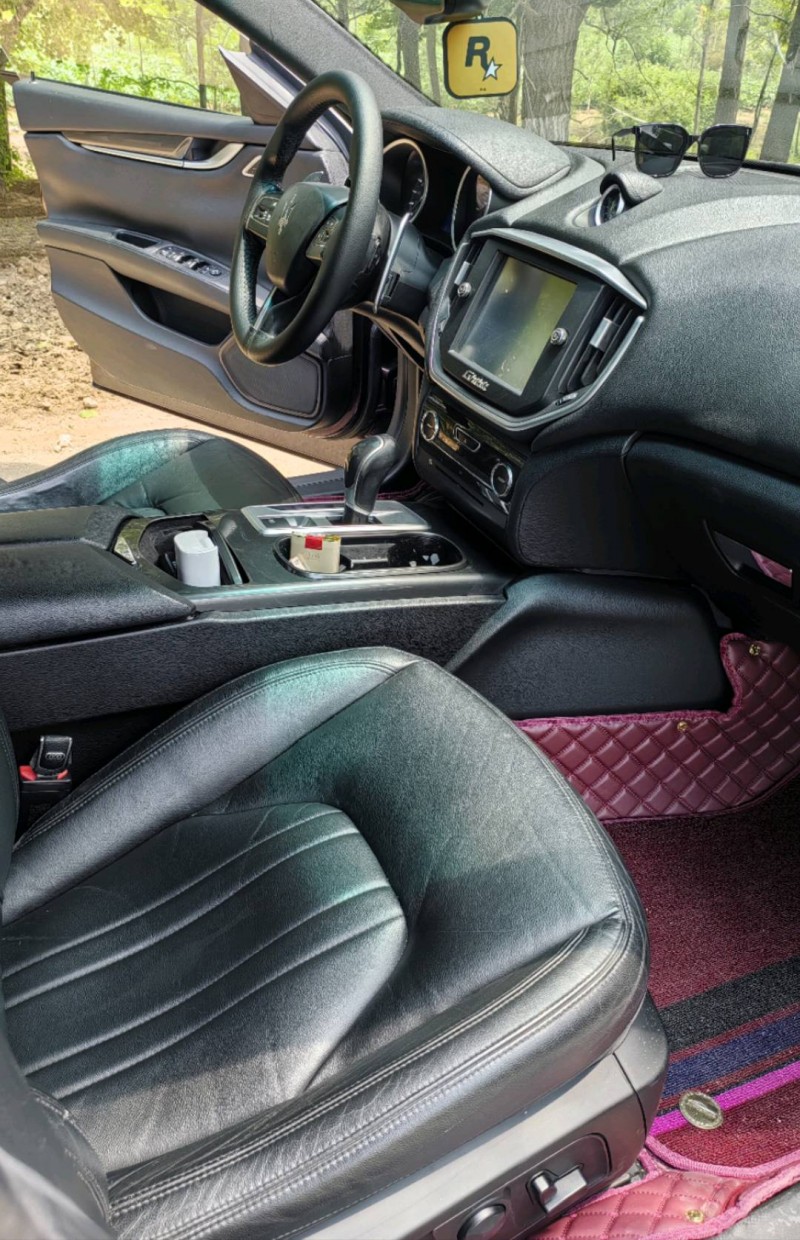 徐州15年玛莎拉蒂Ghibli7