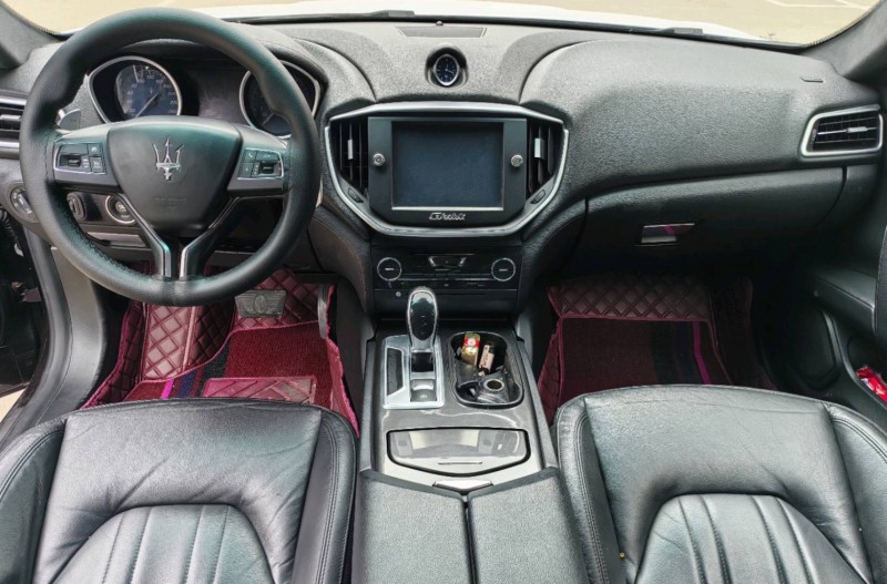 徐州15年玛莎拉蒂Ghibli9