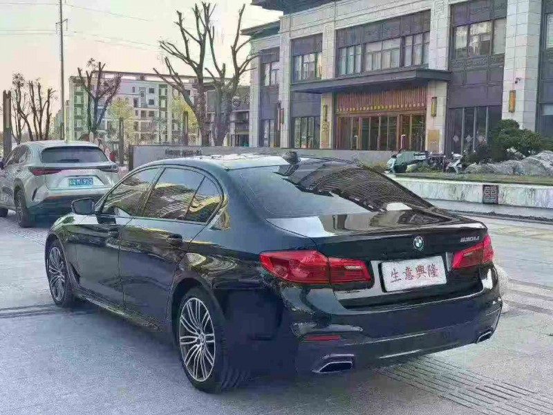 江门19年宝马5系7
