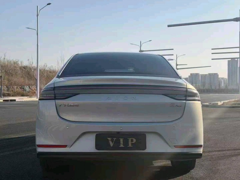 邢台23年传祺埃安S9