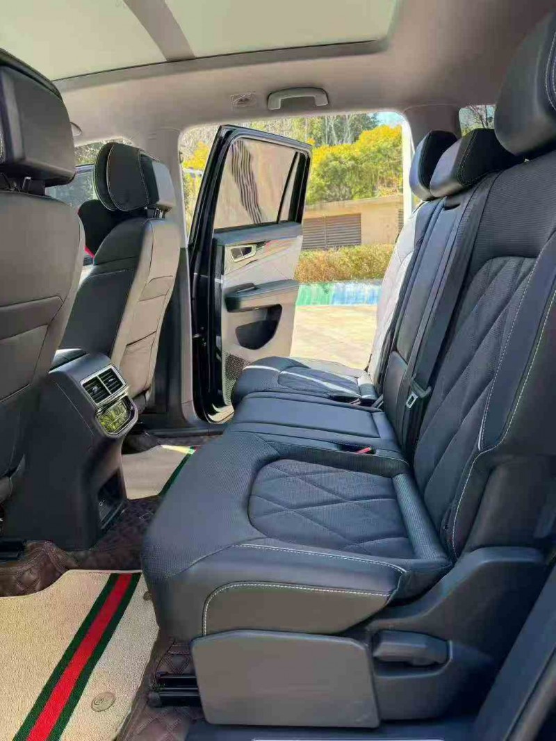 昭通24年大众途昂3