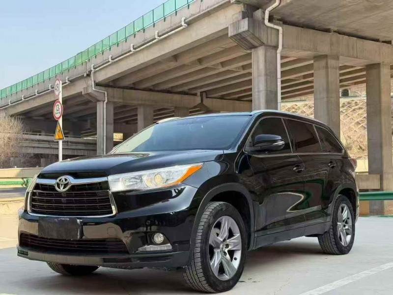 太原16年丰田汉兰达2