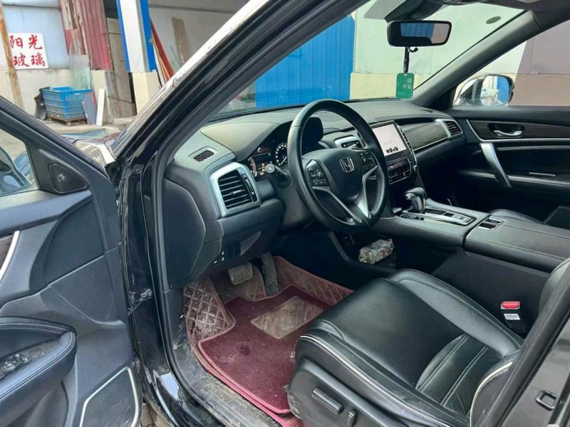 潍坊19年本田URV4