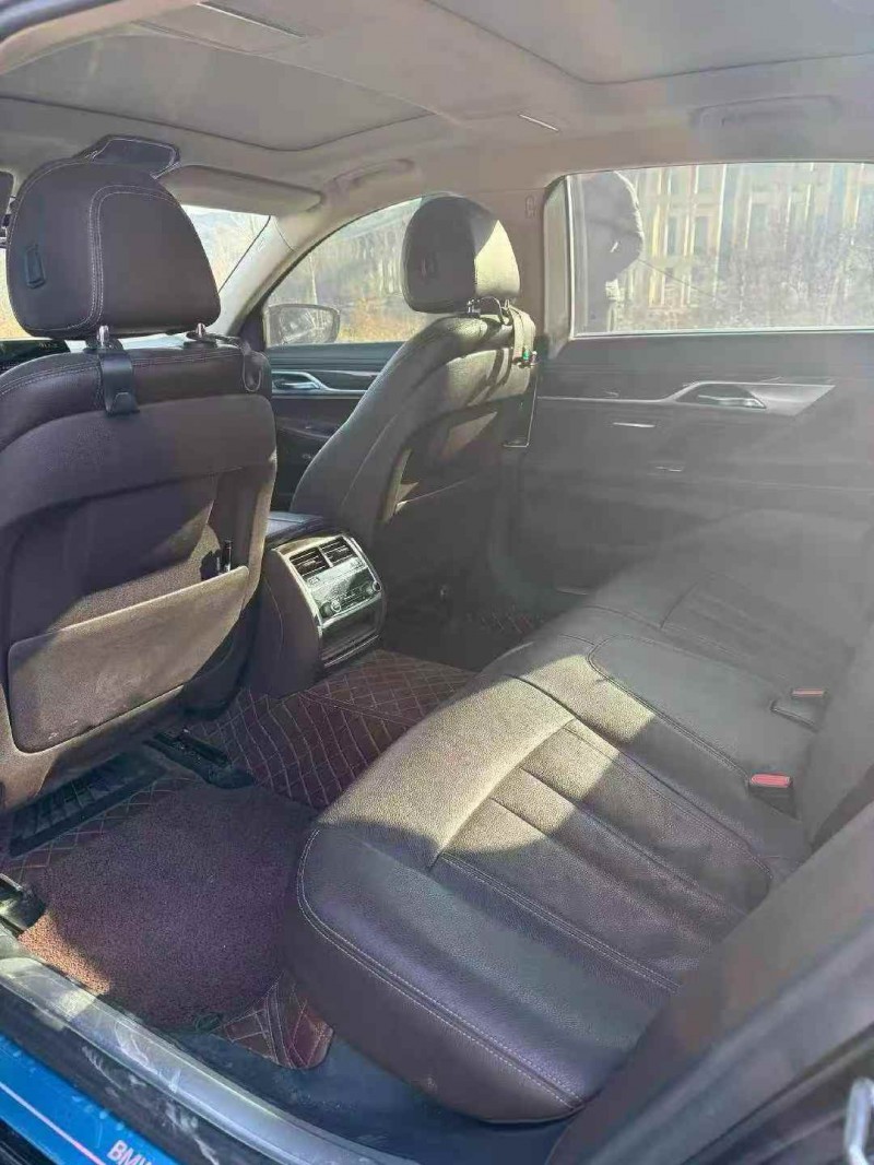 张家口17年宝马7系8