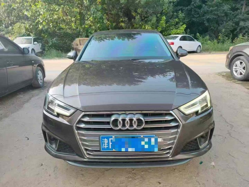 保定19年奥迪A4L1