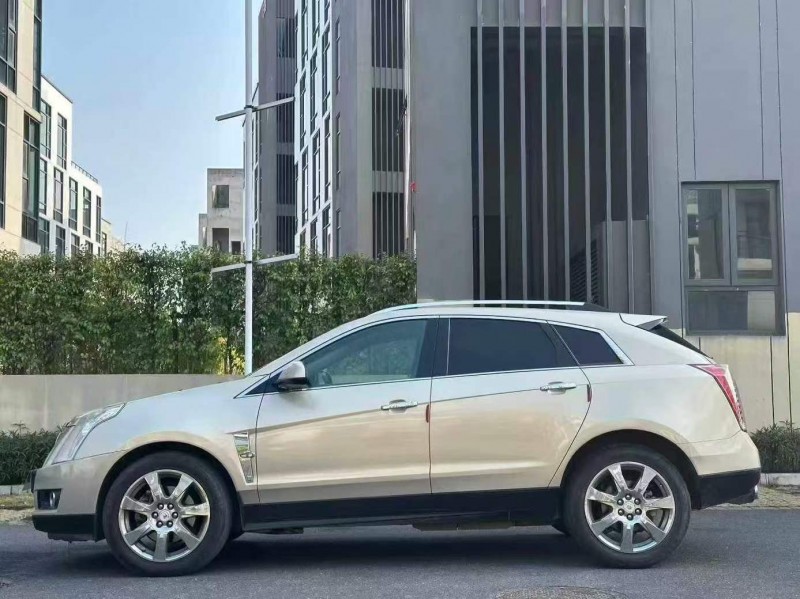 广州10年凯迪拉克SRX4