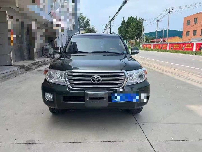 保定13年丰田兰德酷路泽1