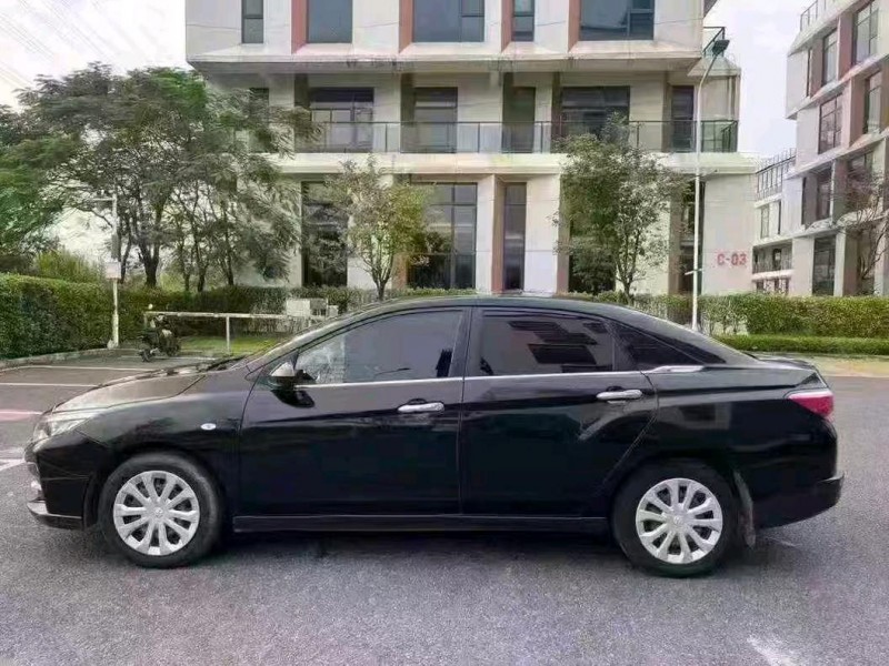 广州18年启辰D604