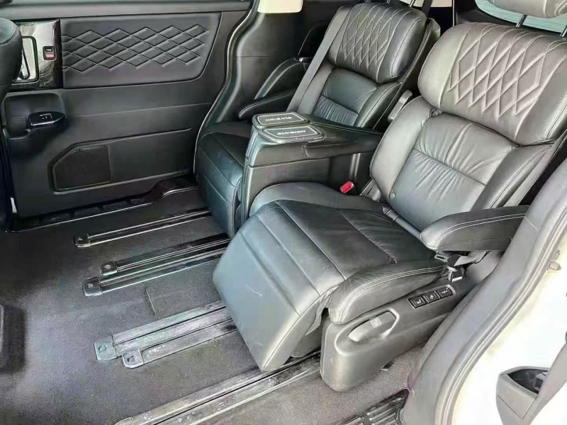 滨州21年本田艾力绅5