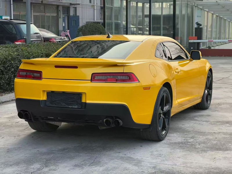 济宁16年雪佛兰科迈罗7