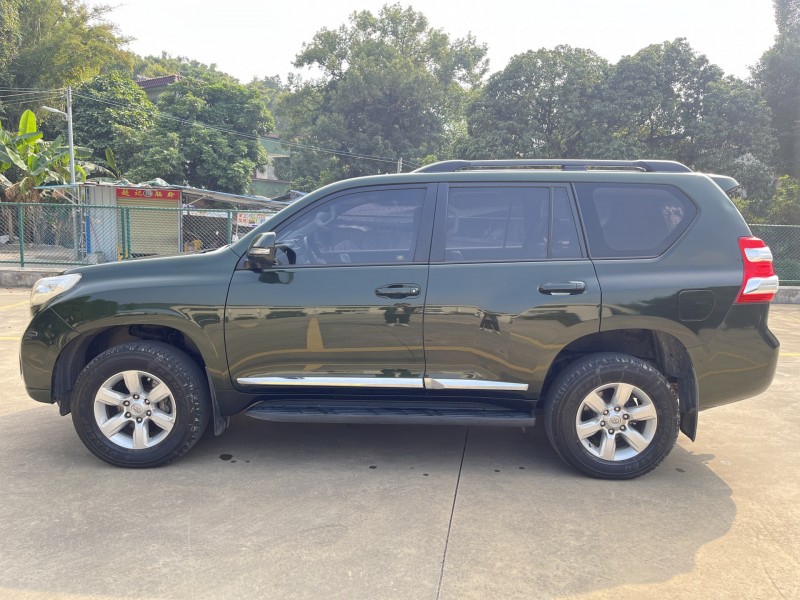 中山17年丰田普拉多3