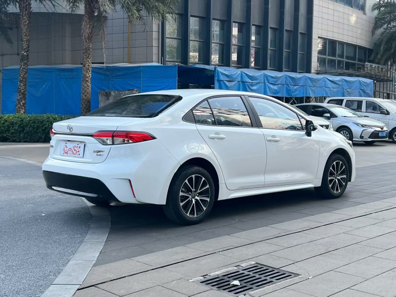 佛山25年丰田雷凌8