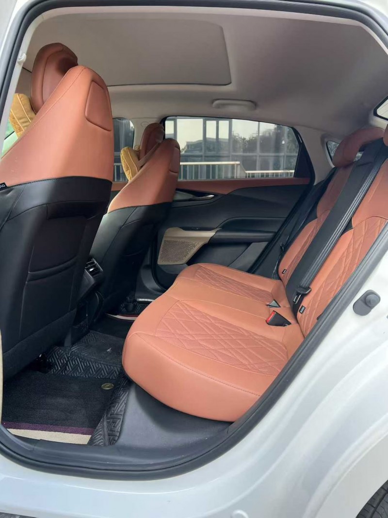 佛山25年长安汽车逸动6